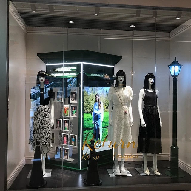 Store Window Displays For Fall